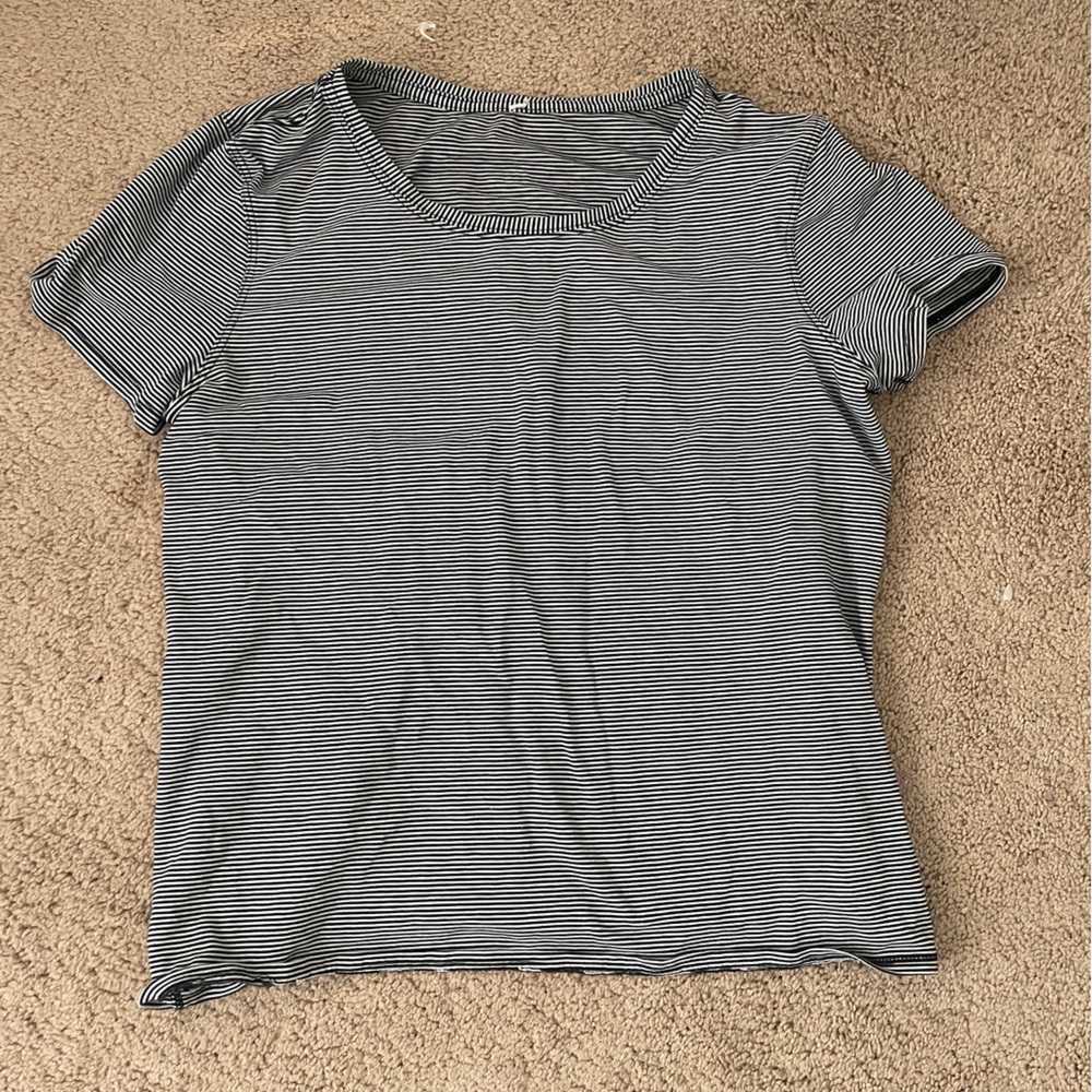 lululemon athletic top